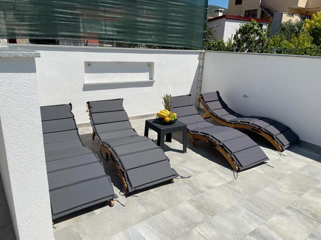 Apartment Edita Plano Trogir מראה חיצוני תמונה