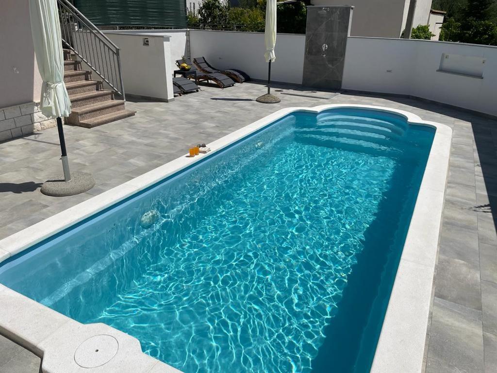 Apartment Edita Plano Trogir With Private Pool מראה חיצוני תמונה